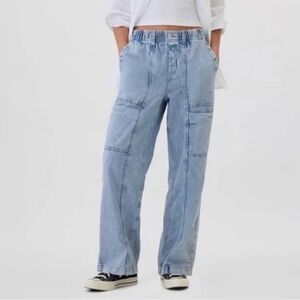 GAP High Rise Wide Leg Utility Cargo Denim Jeans Light Wash Medium
